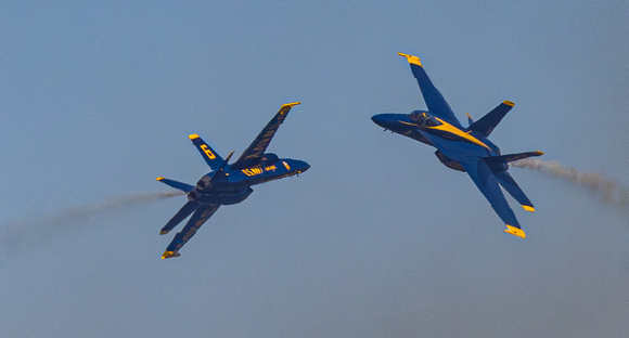 11- 0014 Blue Angels FA-18 Super Hornet